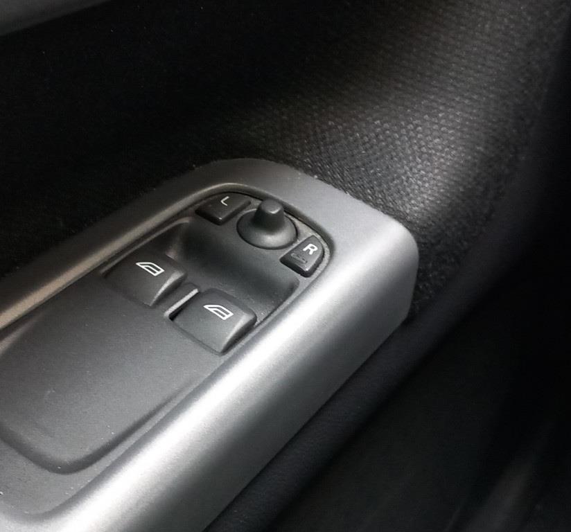 volvo-c30-image9.jpg