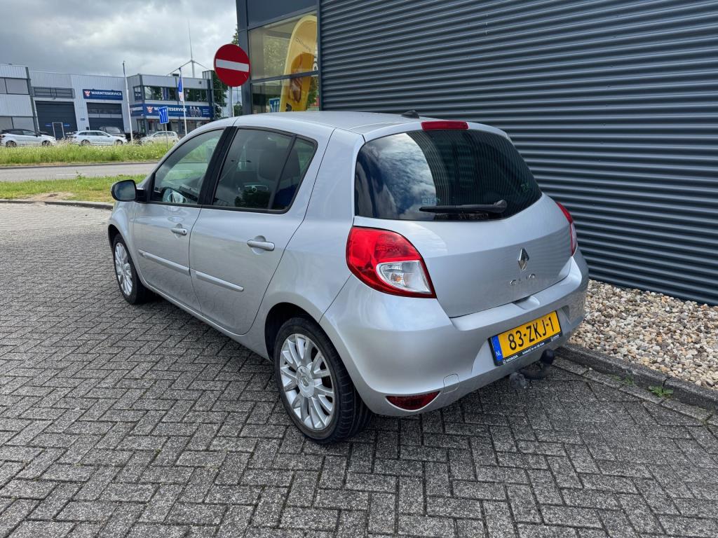 renault-clio-image5.jpg