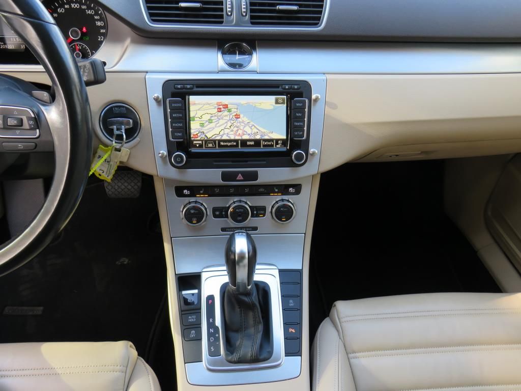 volkswagen-passat-image9.jpg