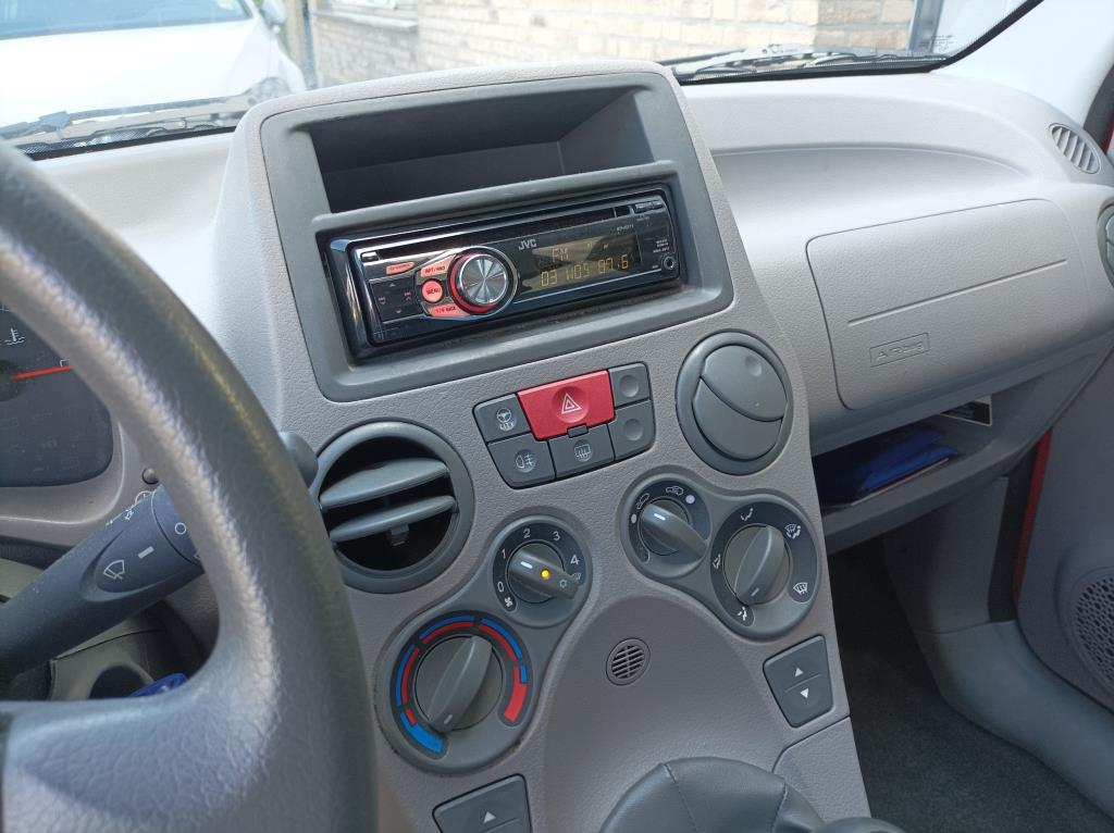 fiat-panda-image9.jpg