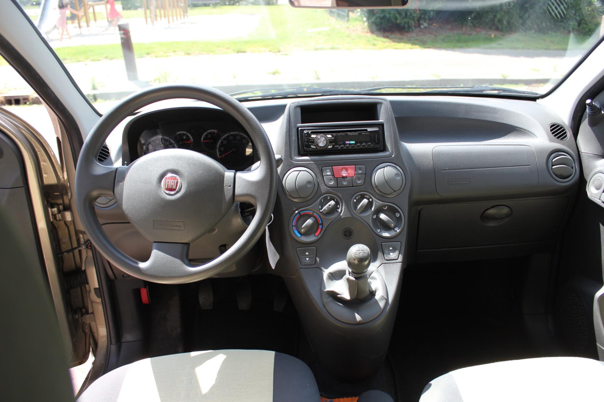 fiat-panda-image9.jpg