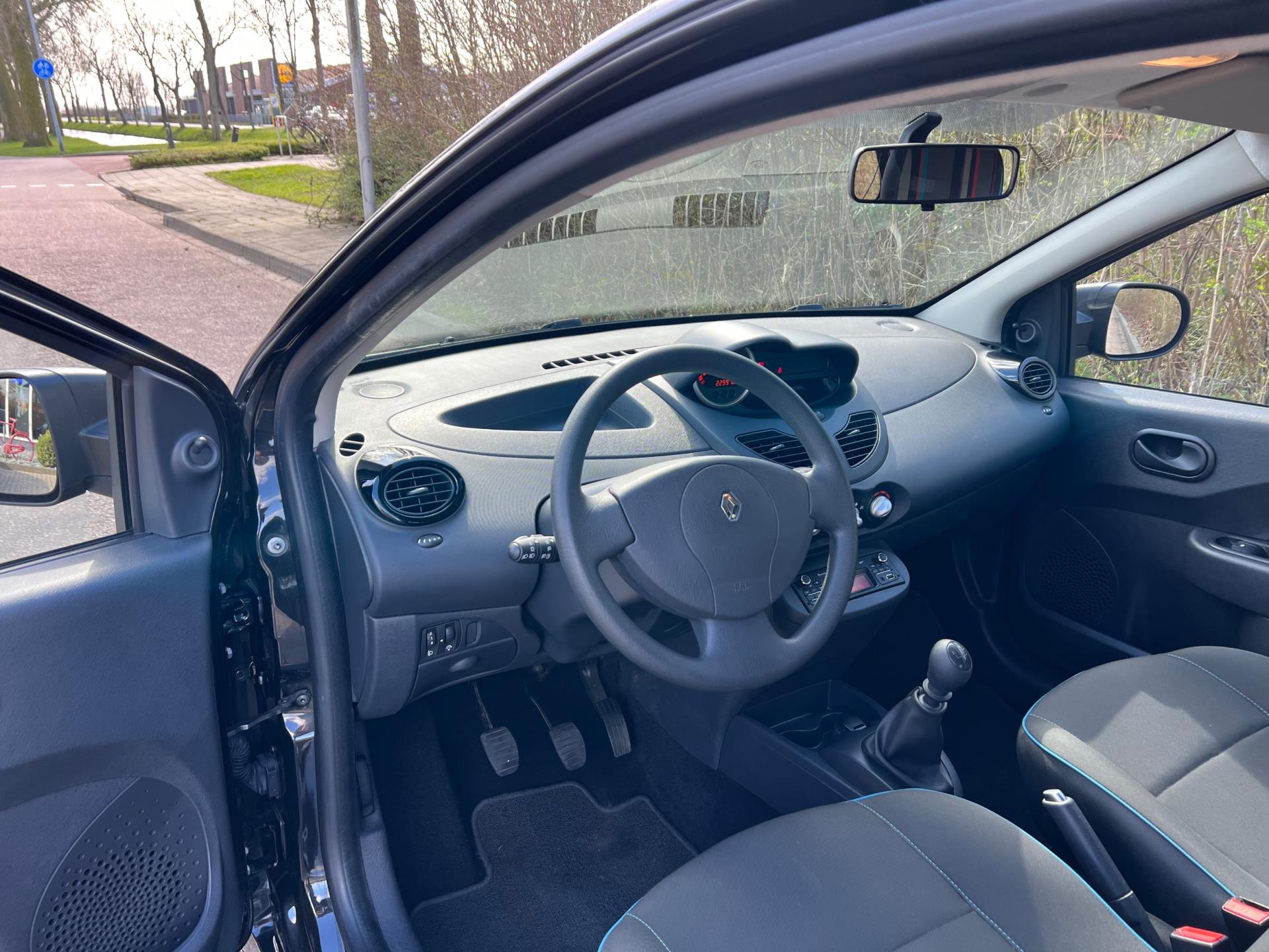renault-twingo-image8.jpg
