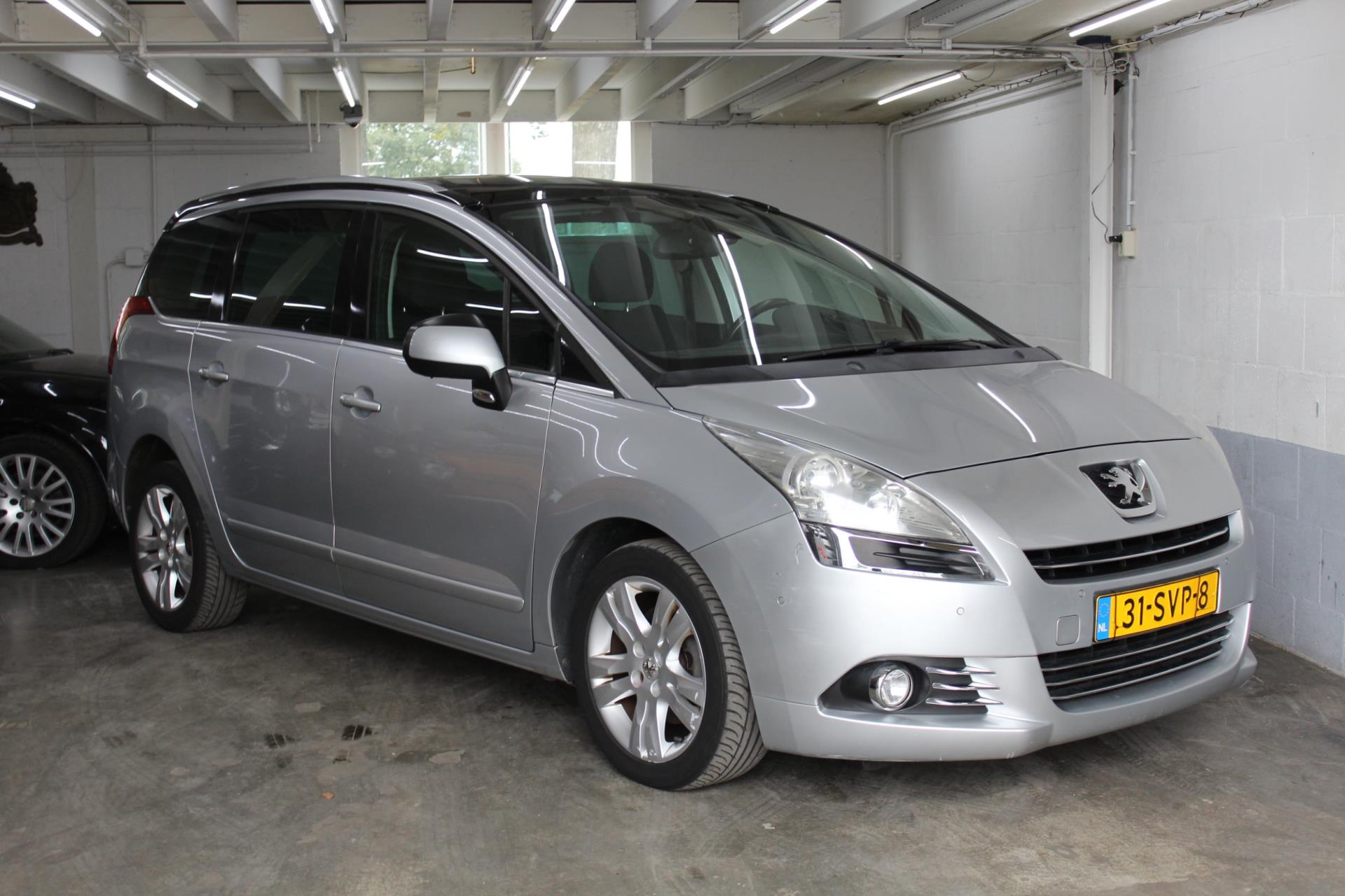 821933278/peugeot-5008-image1.jpg