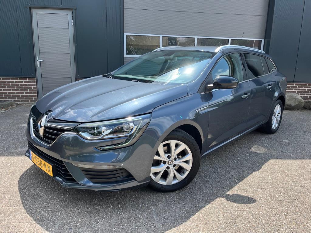 renault-megane-estate-image2.jpg