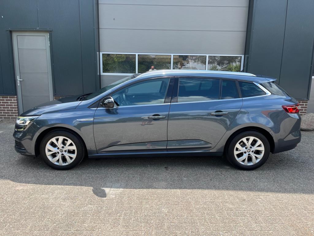 renault-megane-estate-image6.jpg
