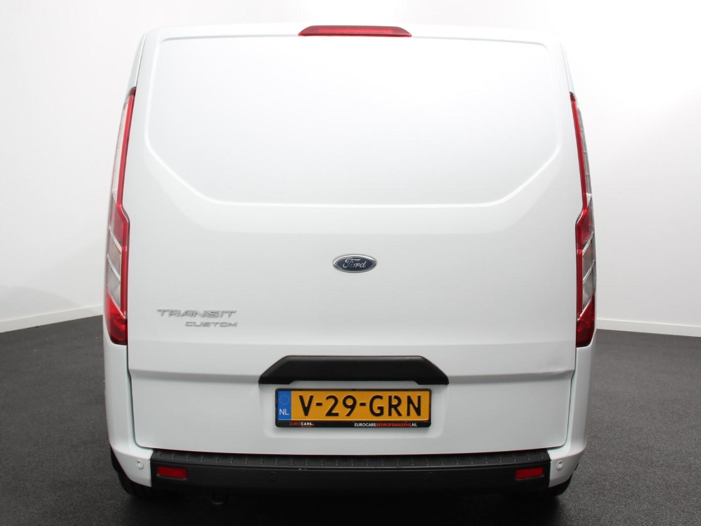 ford-transit-custom-image4.jpg