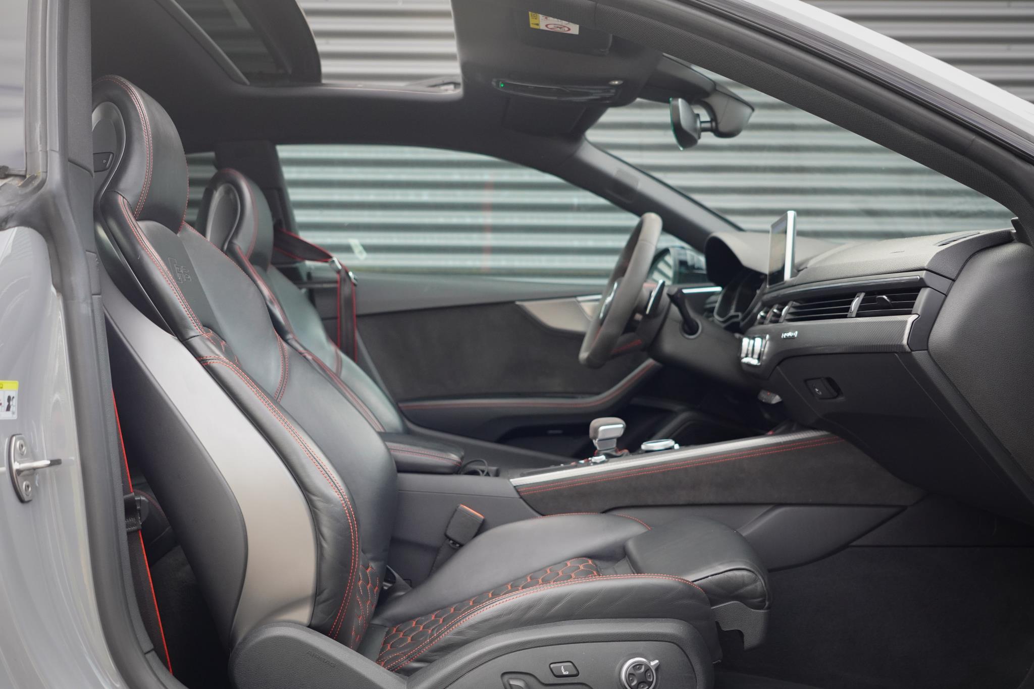 audi-a5-image2.jpg