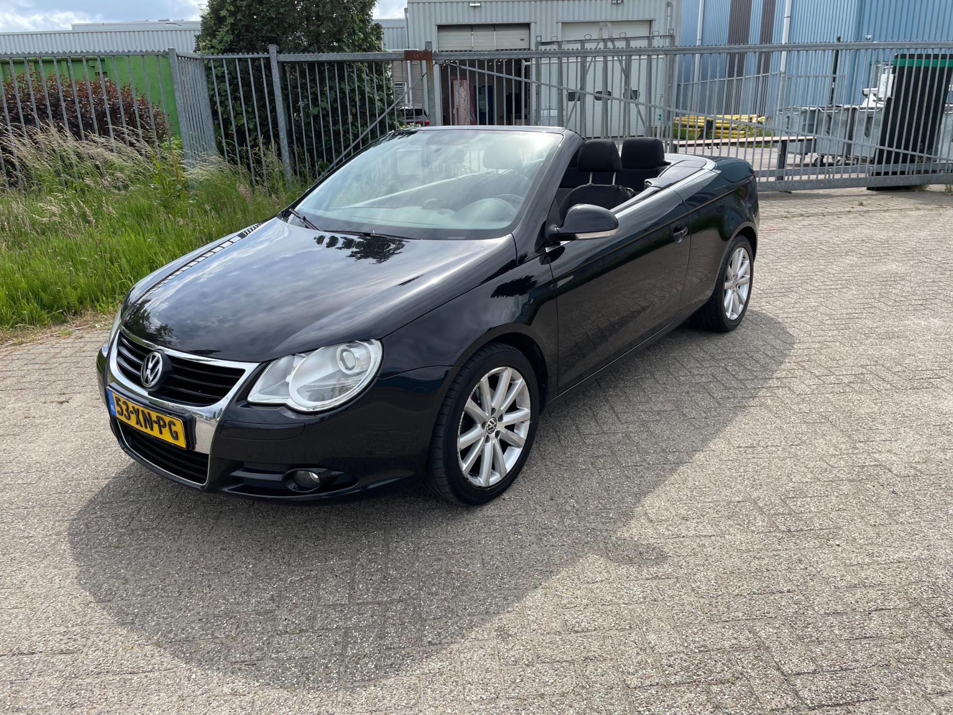 volkswagen-eos-image3.jpg