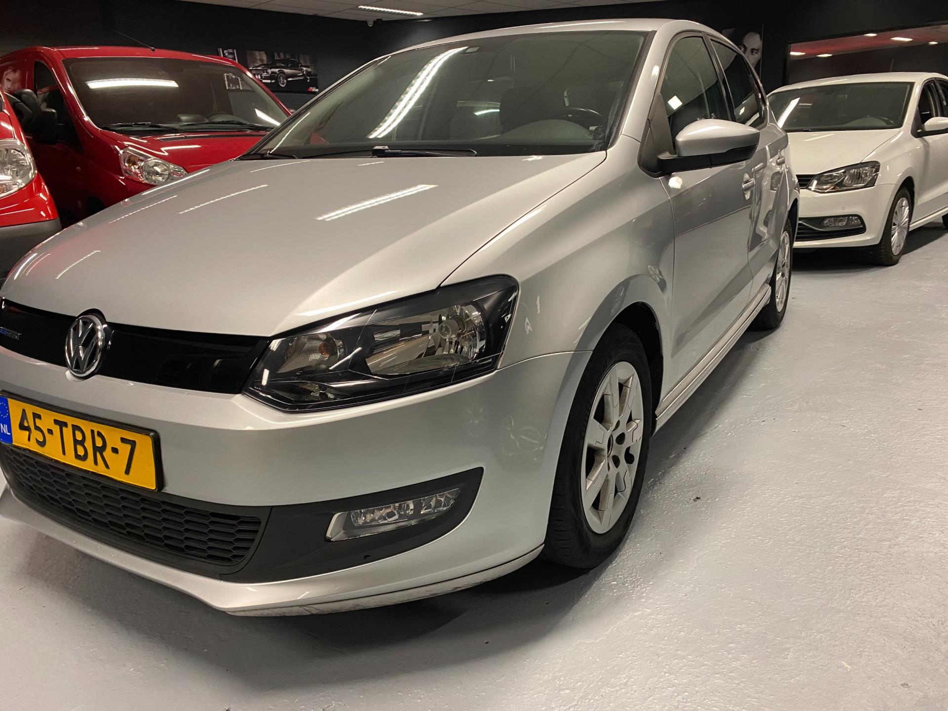 volkswagen-polo-image4.jpg