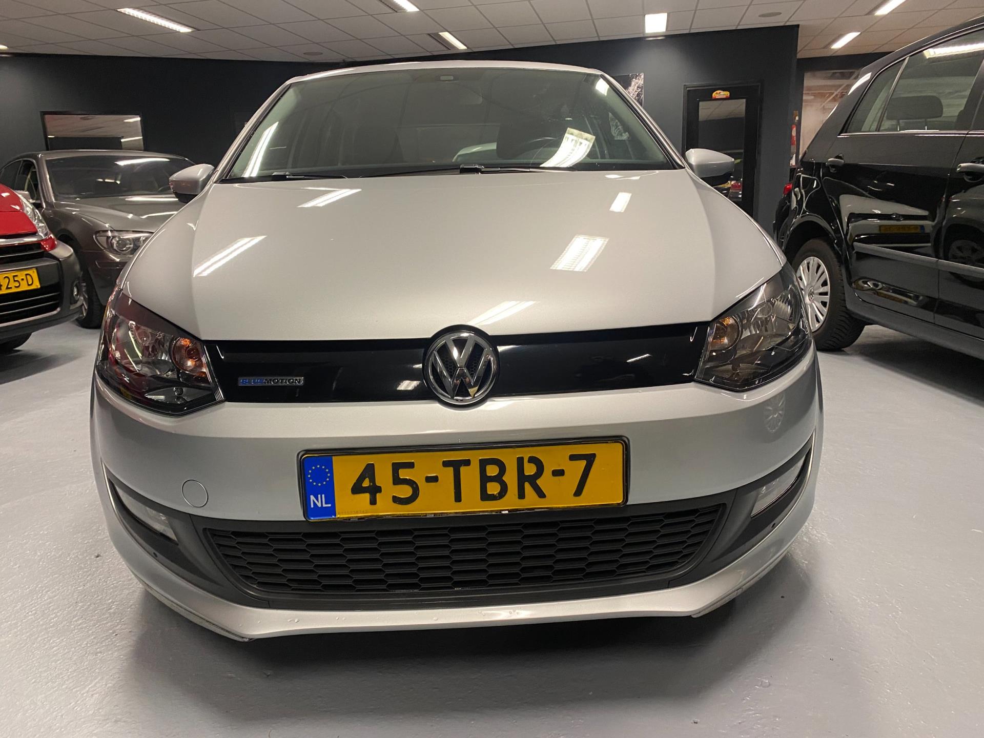 volkswagen-polo-image5.jpg