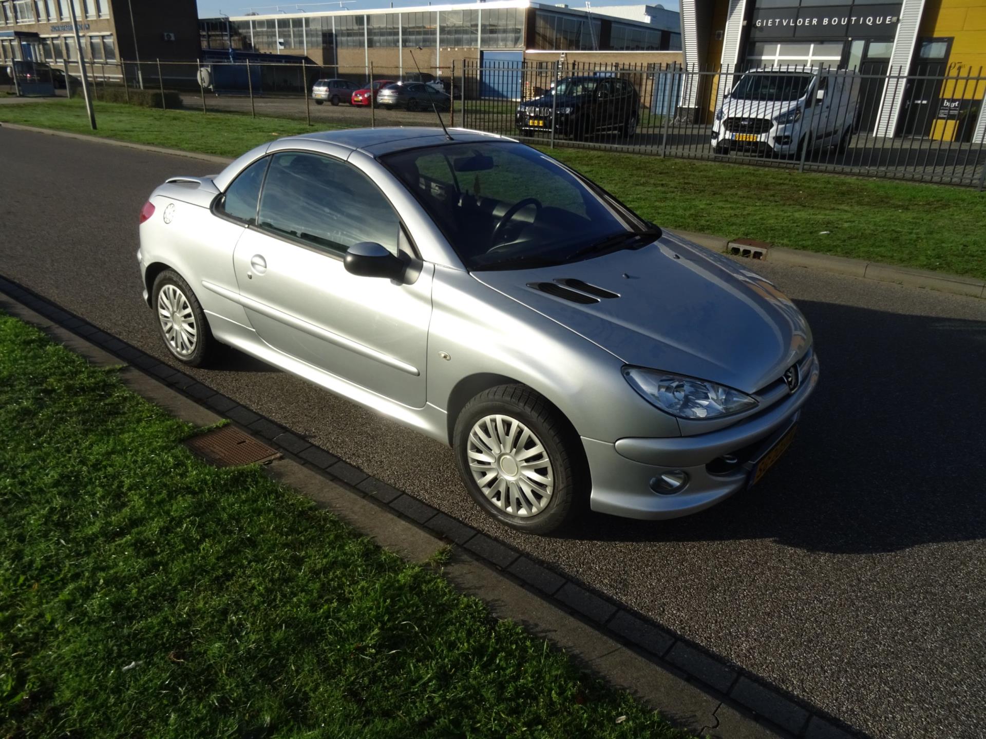 peugeot-206-image7.jpg