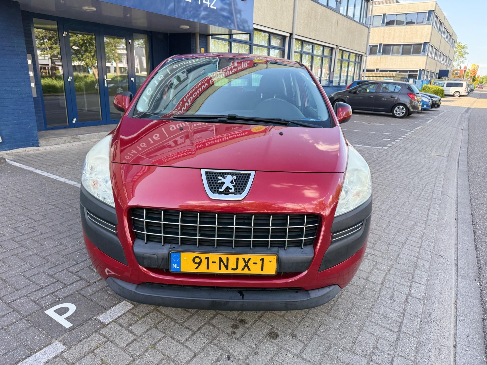 peugeot-3008-image2.jpg