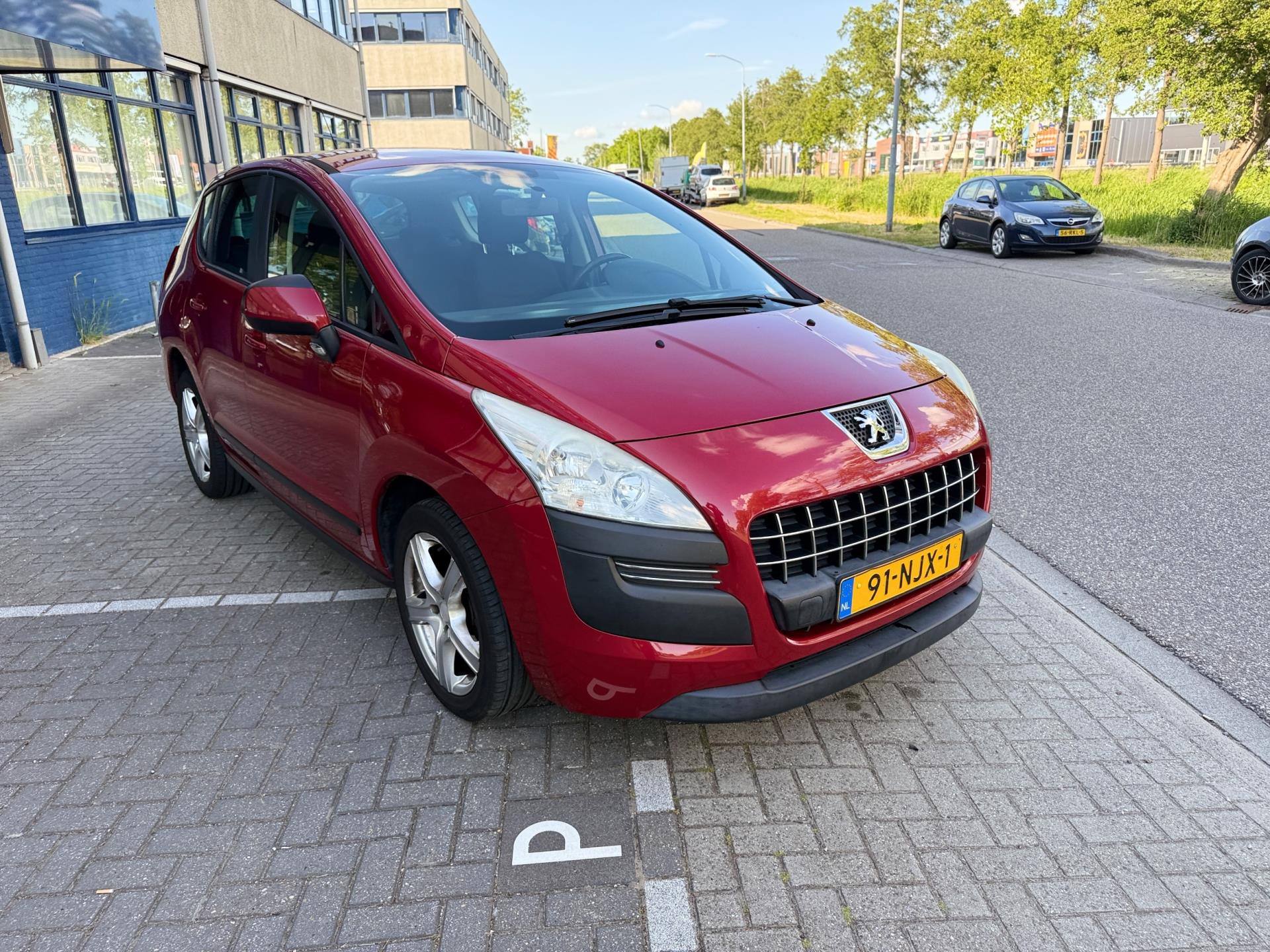 peugeot-3008-image3.jpg