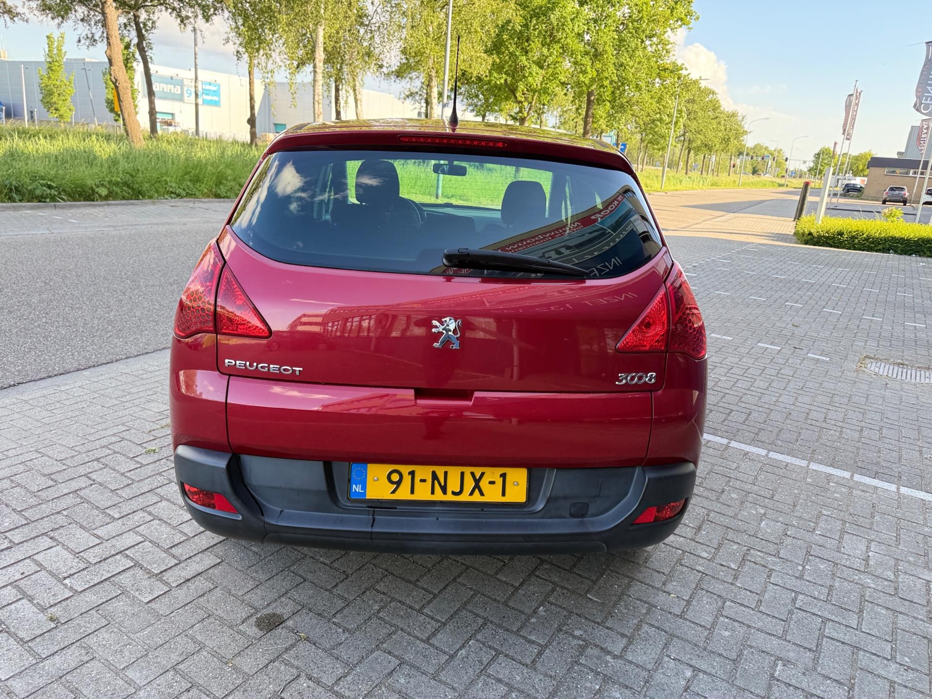 peugeot-3008-image5.jpg