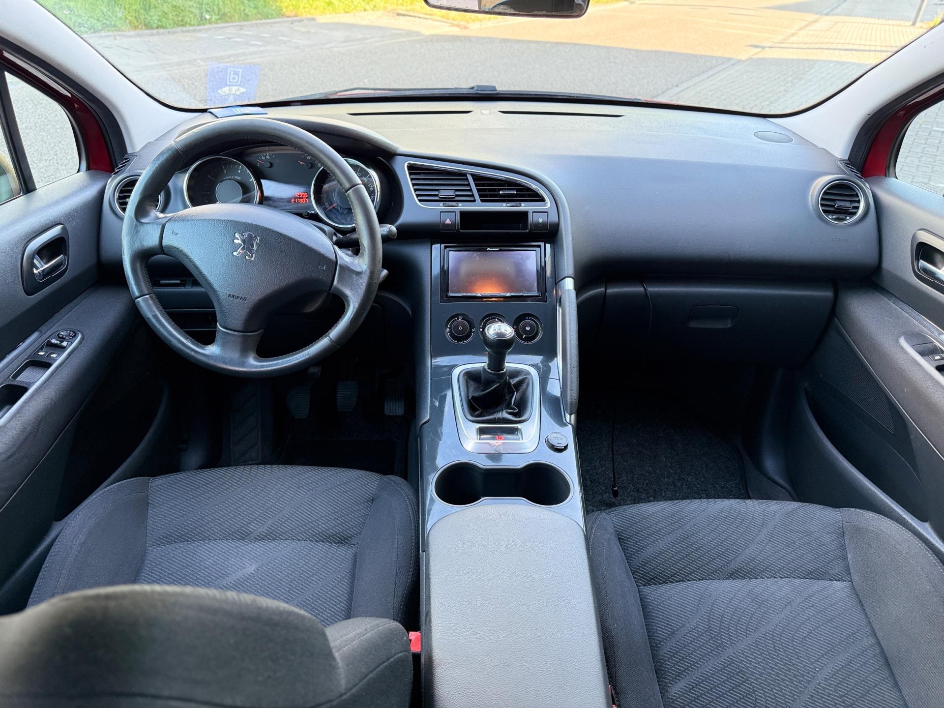 peugeot-3008-image6.jpg