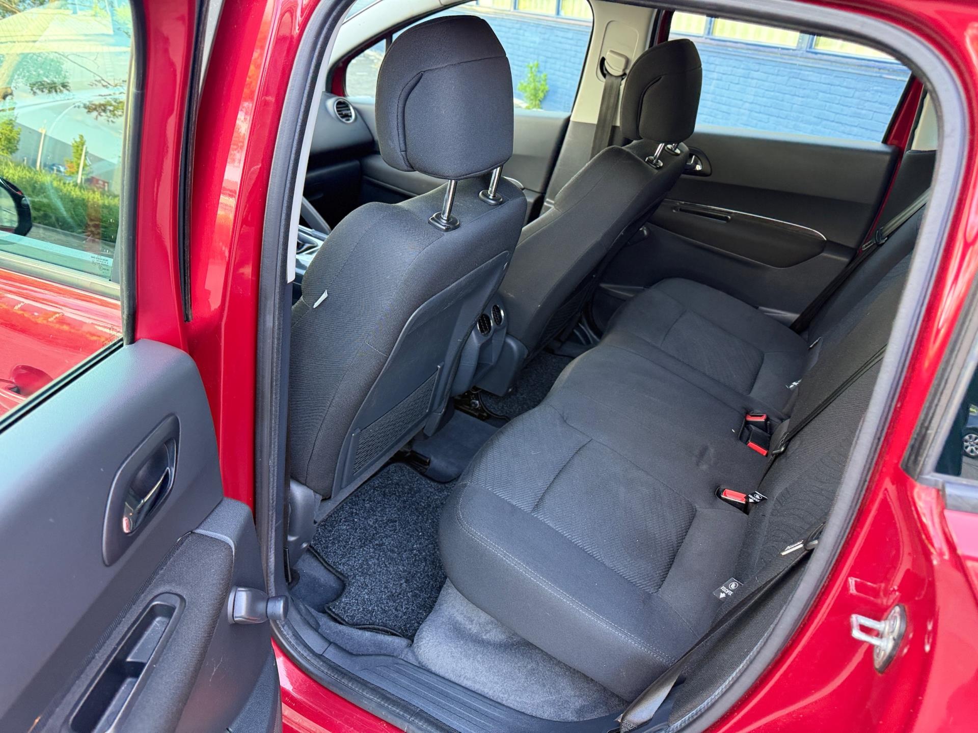 peugeot-3008-image8.jpg