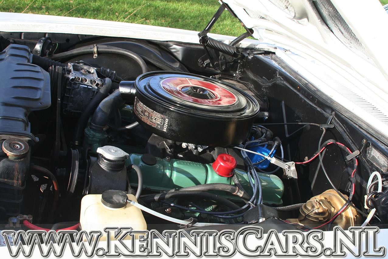 buick-1966-wildcat-sedan-445-image10.jpg