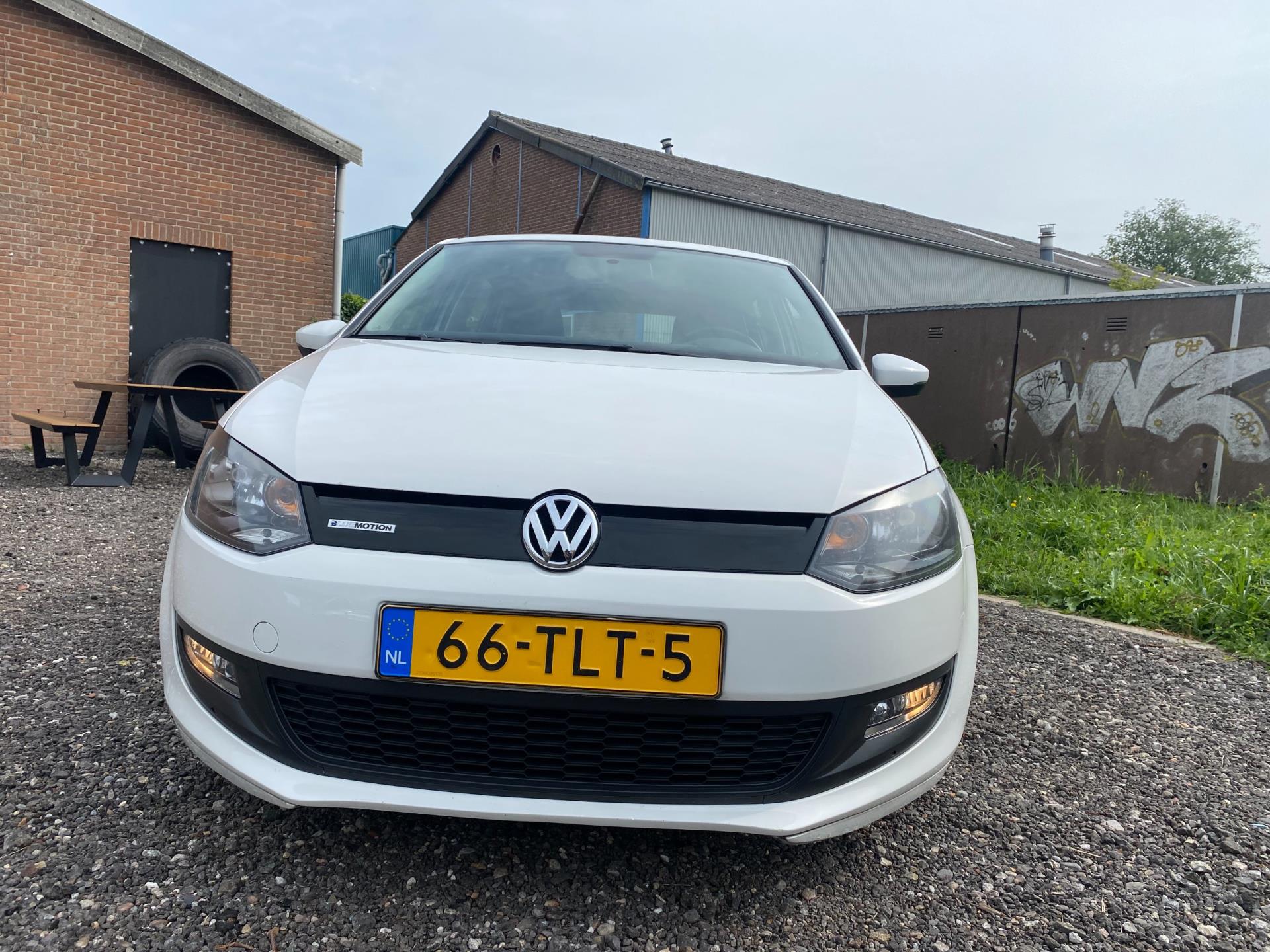volkswagen-polo-image7.jpg