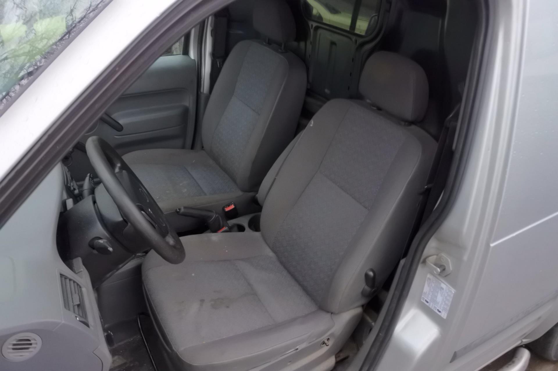 ford-transit-connect-image9.jpg