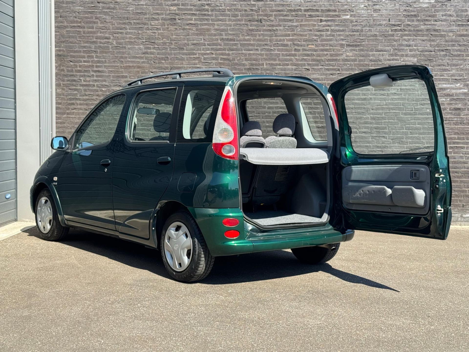 toyota-yaris-verso-image9.jpg