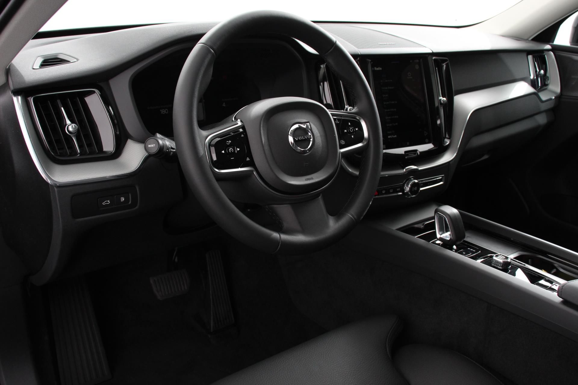 volvo-xc60-image8.jpg