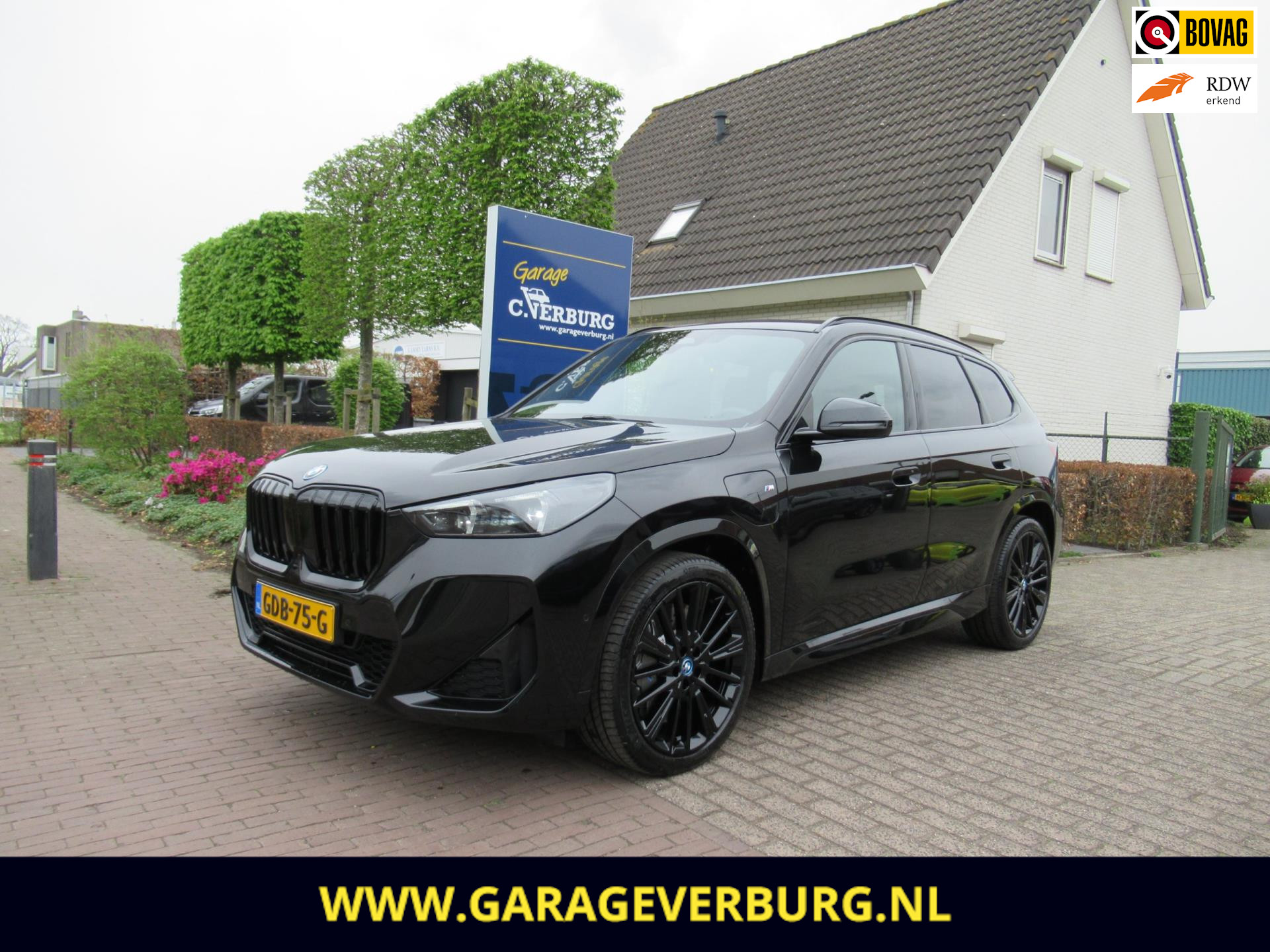 837614541/bmw-x1-image1.jpg