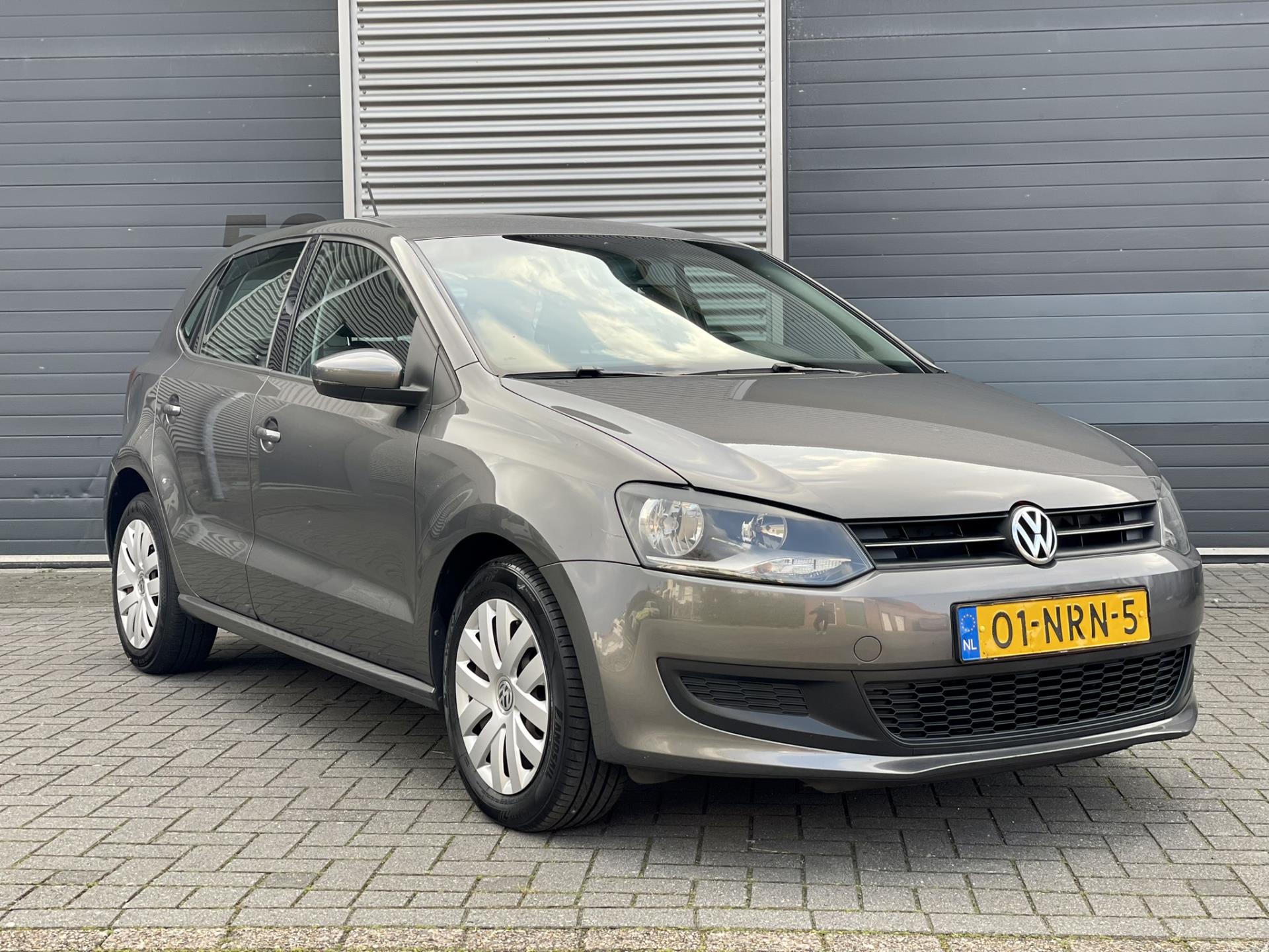 volkswagen-polo-image6.jpg