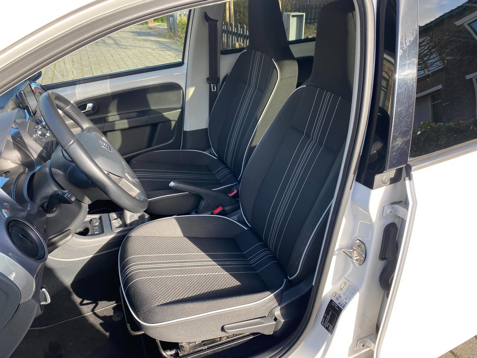 seat-mii-image10.jpg