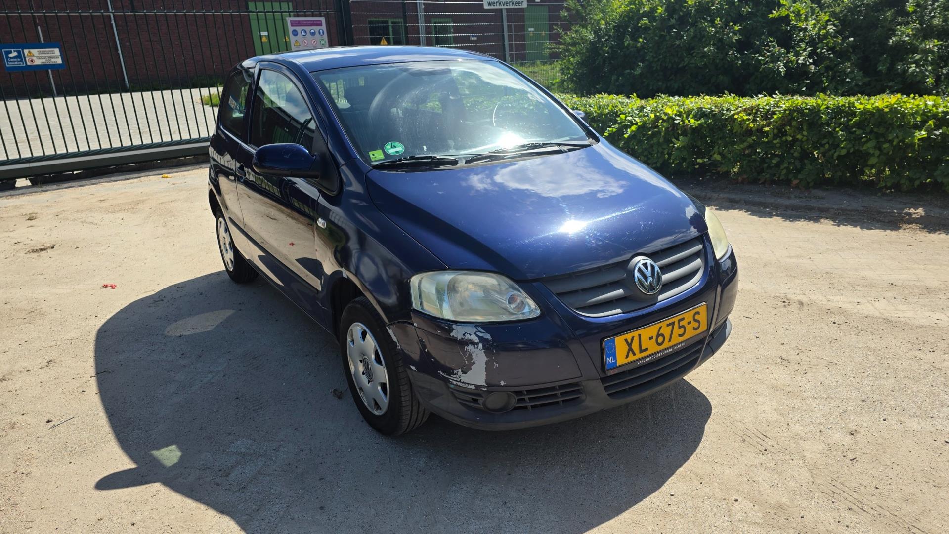 volkswagen-fox-image2.jpg