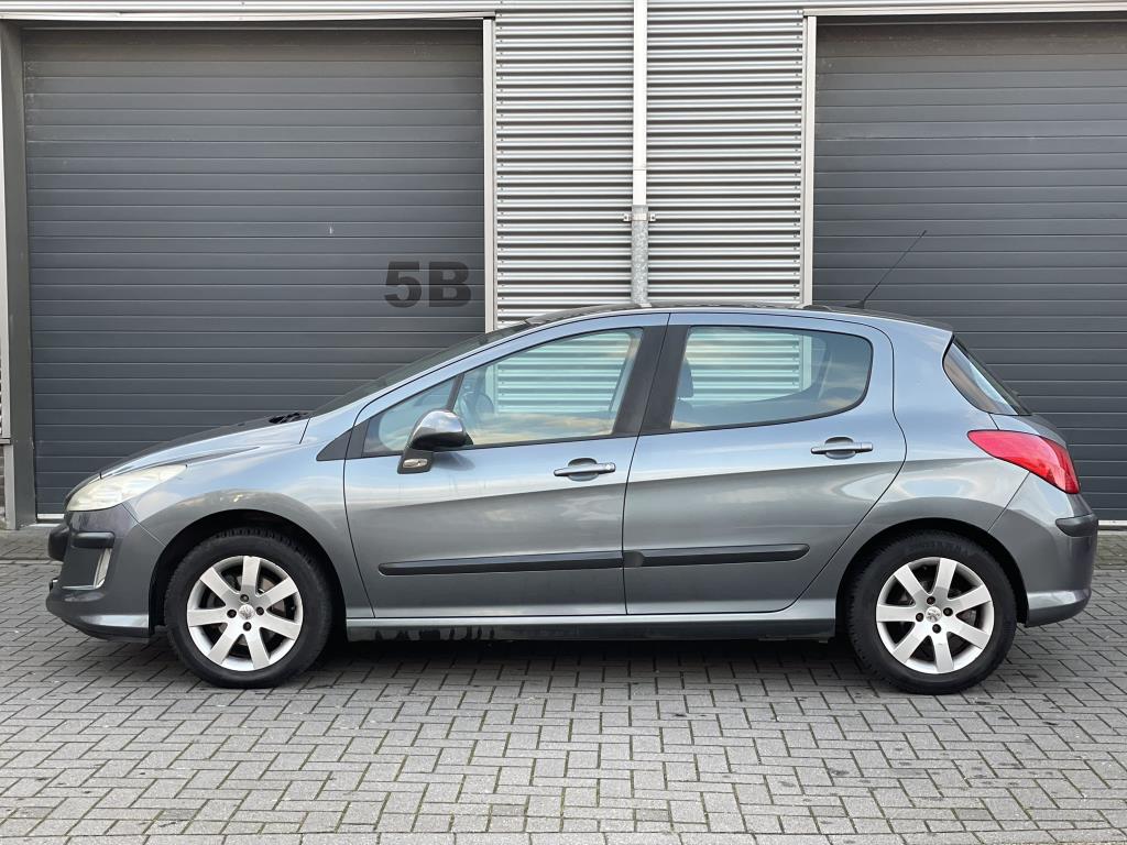 peugeot-308-image2.jpg