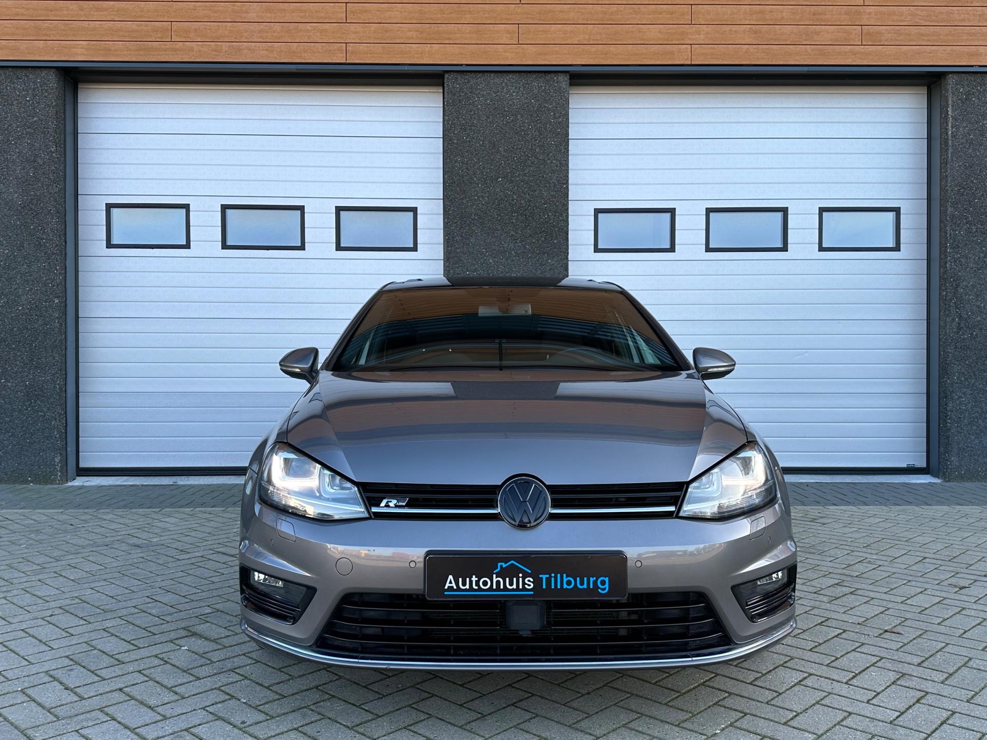 volkswagen-golf-image2.jpg