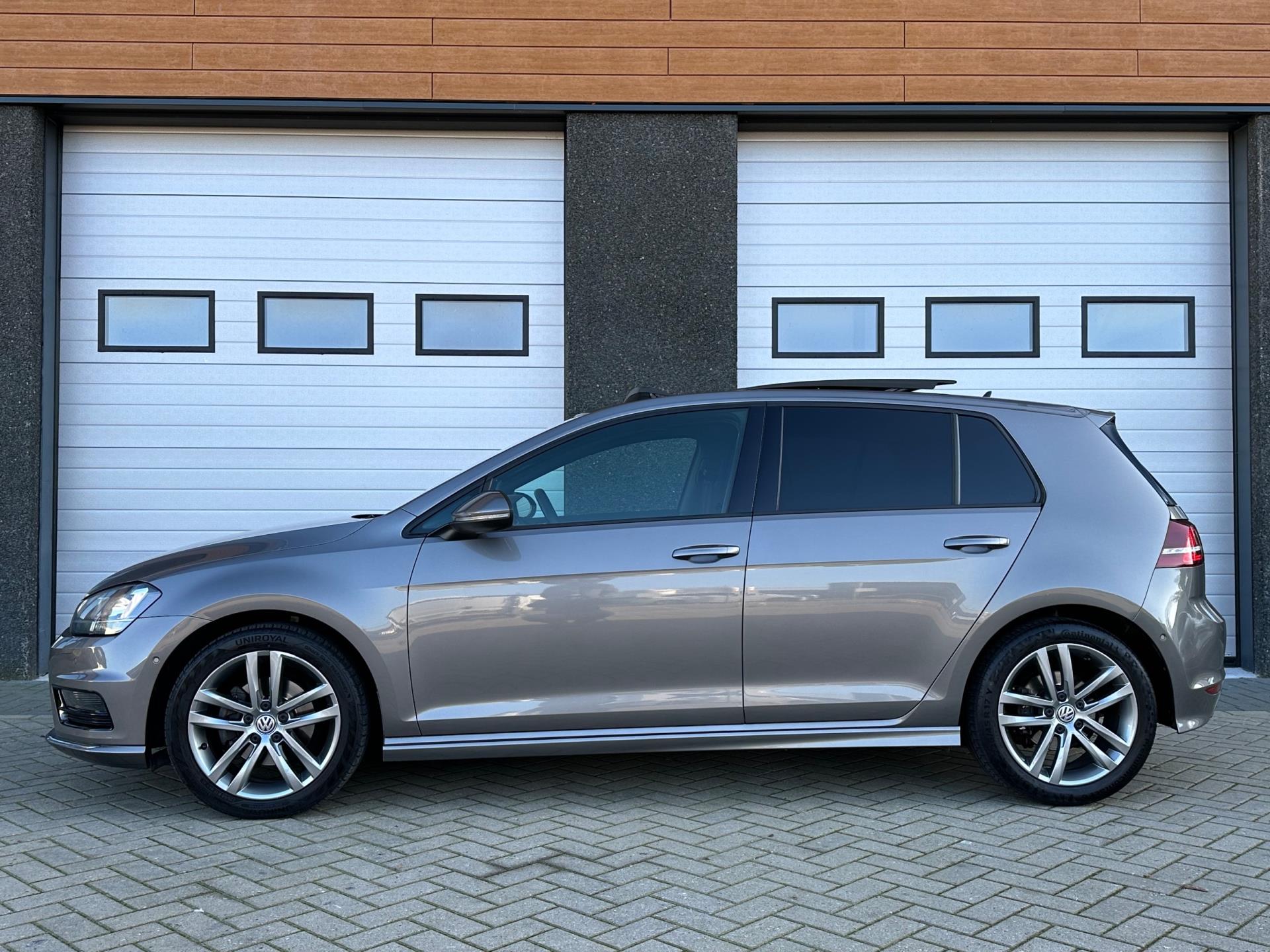volkswagen-golf-image4.jpg