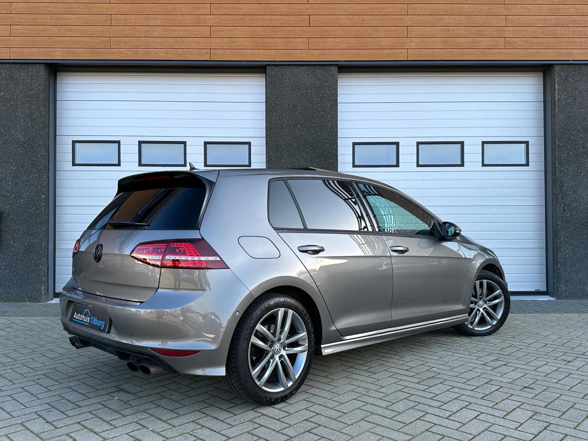 volkswagen-golf-image6.jpg