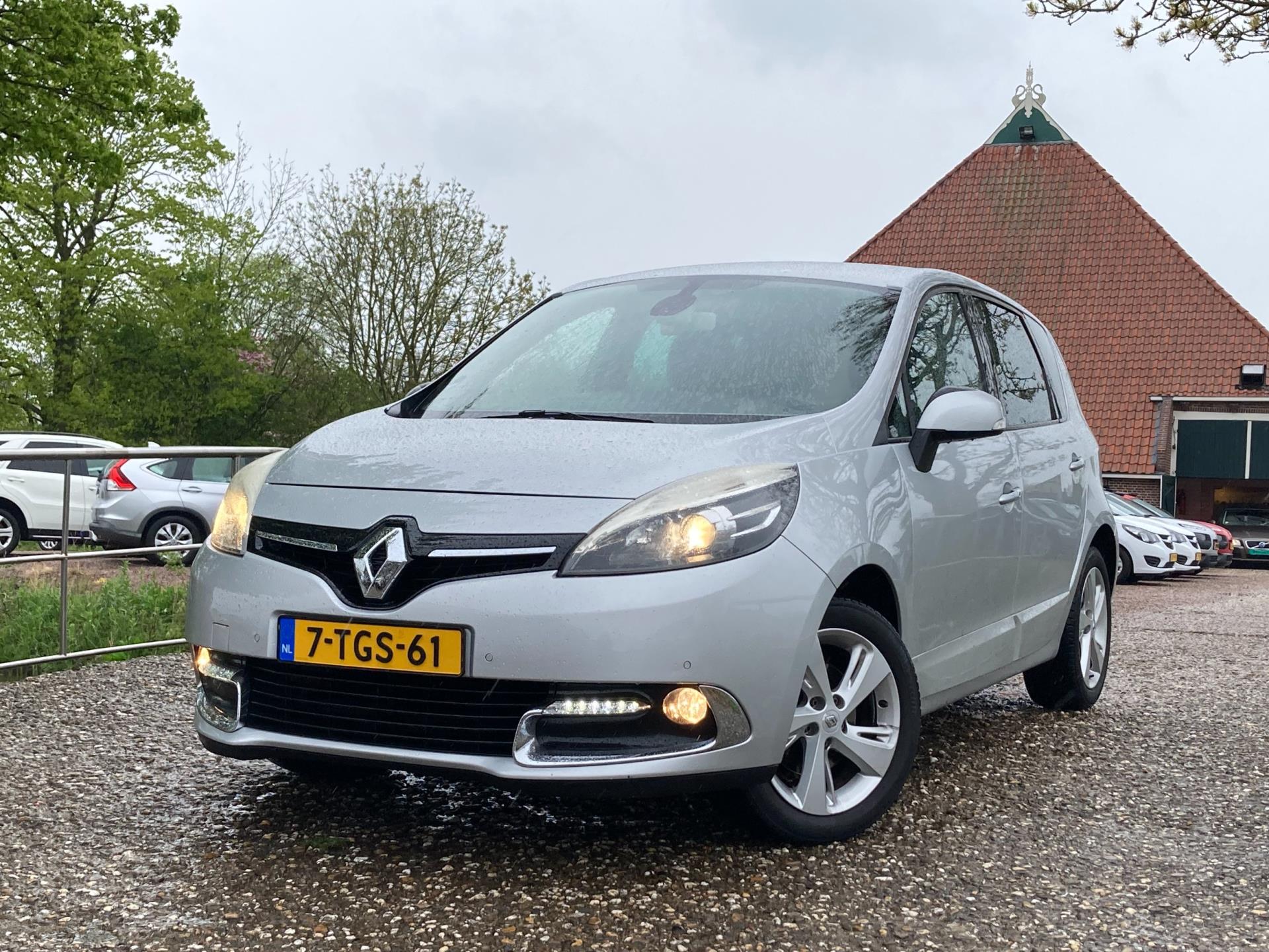 renault-scenic-xmod-image4.jpg