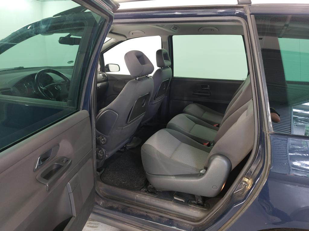 seat-alhambra-image8.jpg