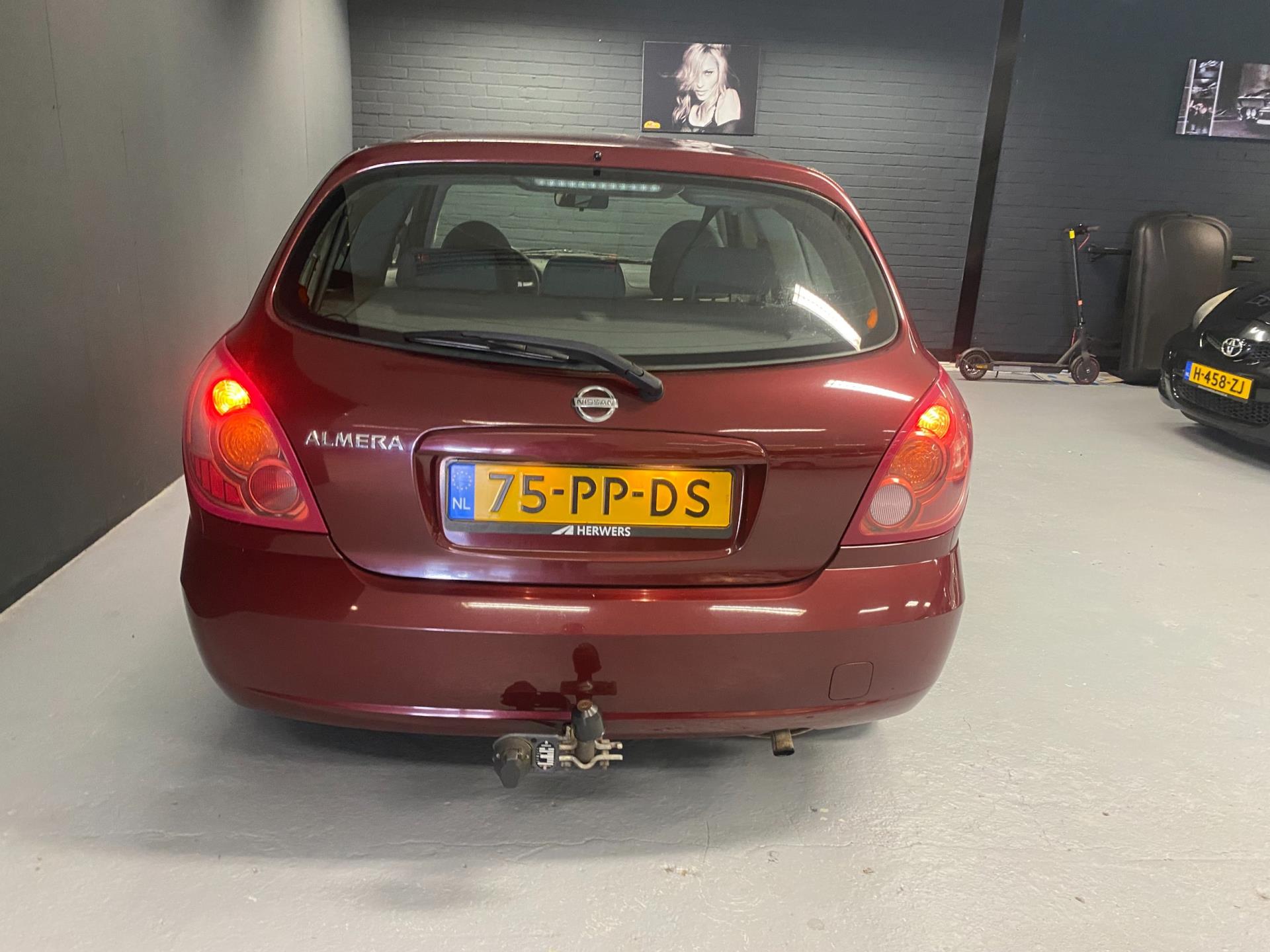 nissan-almera-image4.jpg