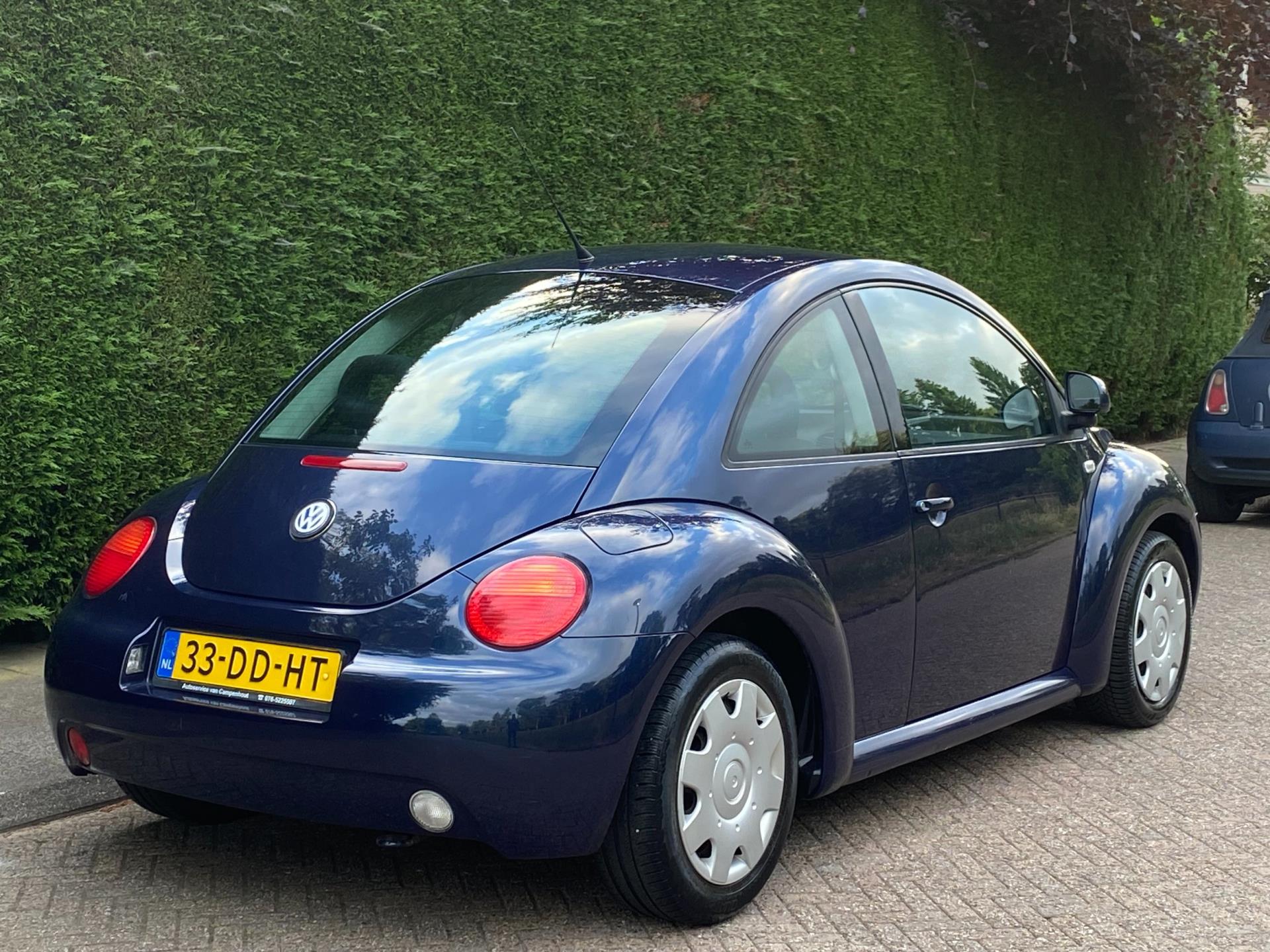 volkswagen-new-beetle-image5.jpg