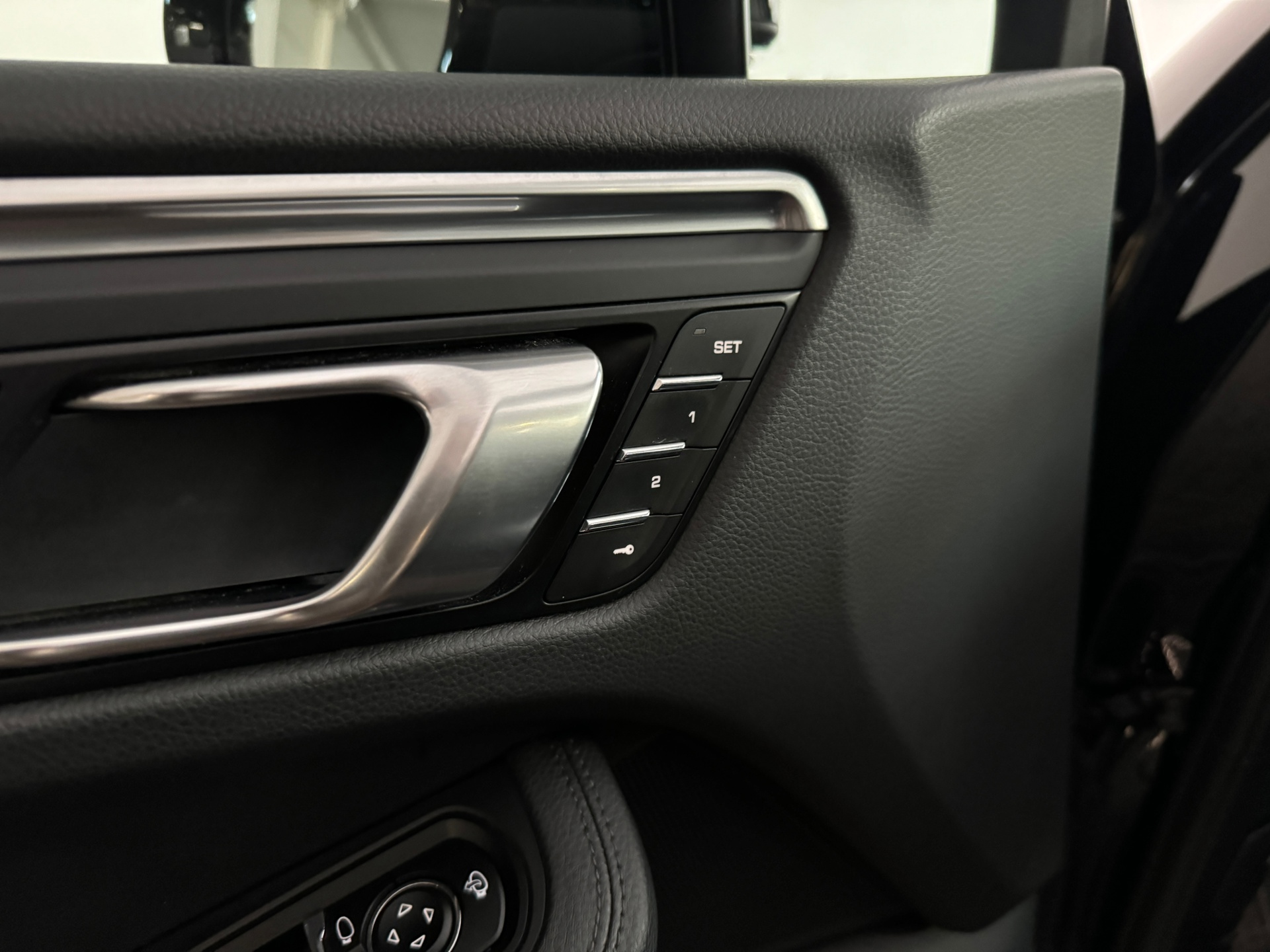 porsche-macan-image7.jpg