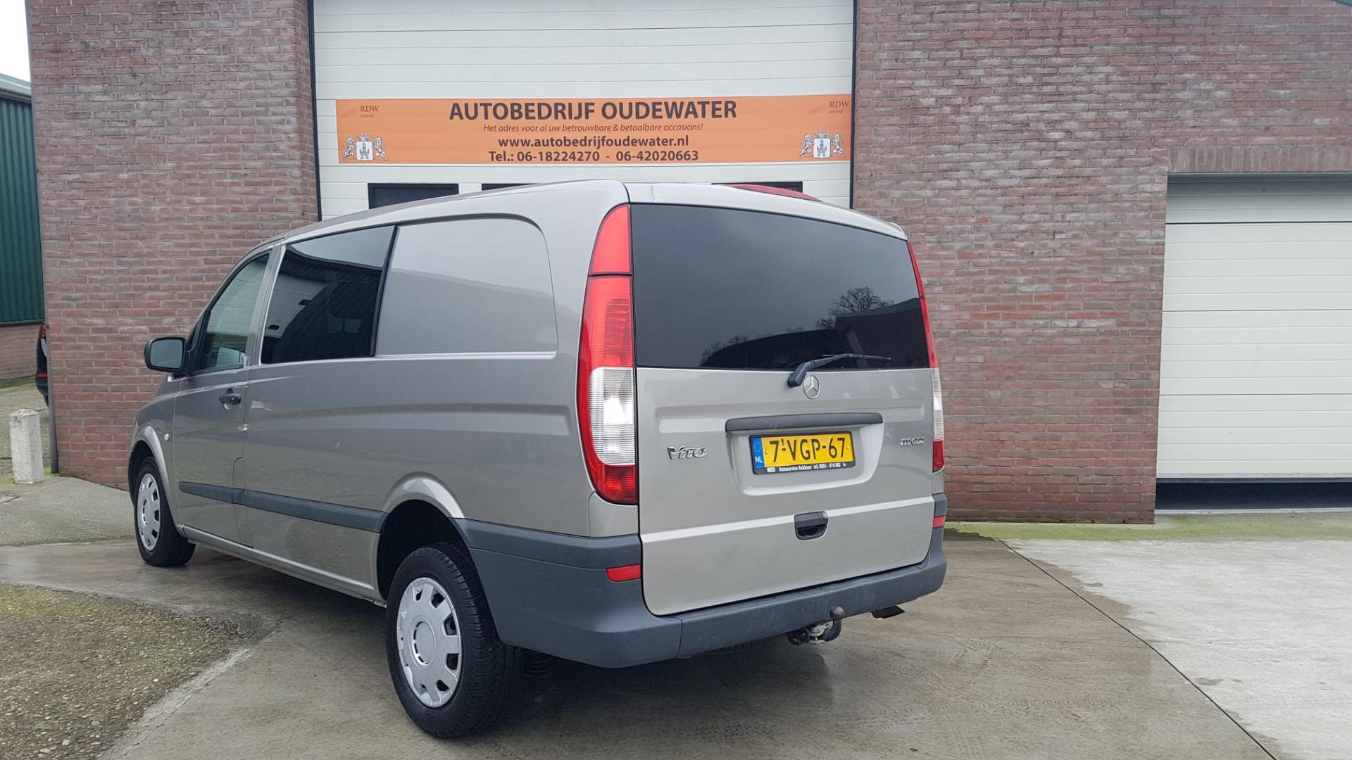 mercedes-benz-vito-image3.jpg