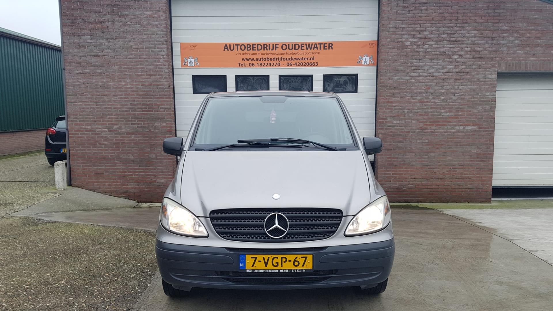 mercedes-benz-vito-image5.jpg