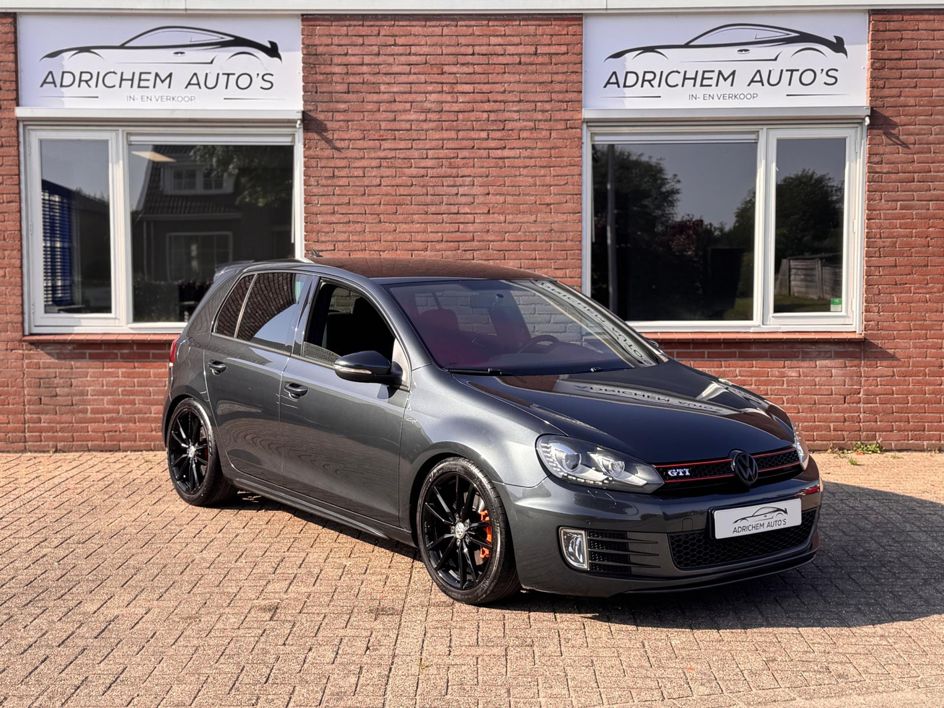872796972/volkswagen-golf-image1.jpg