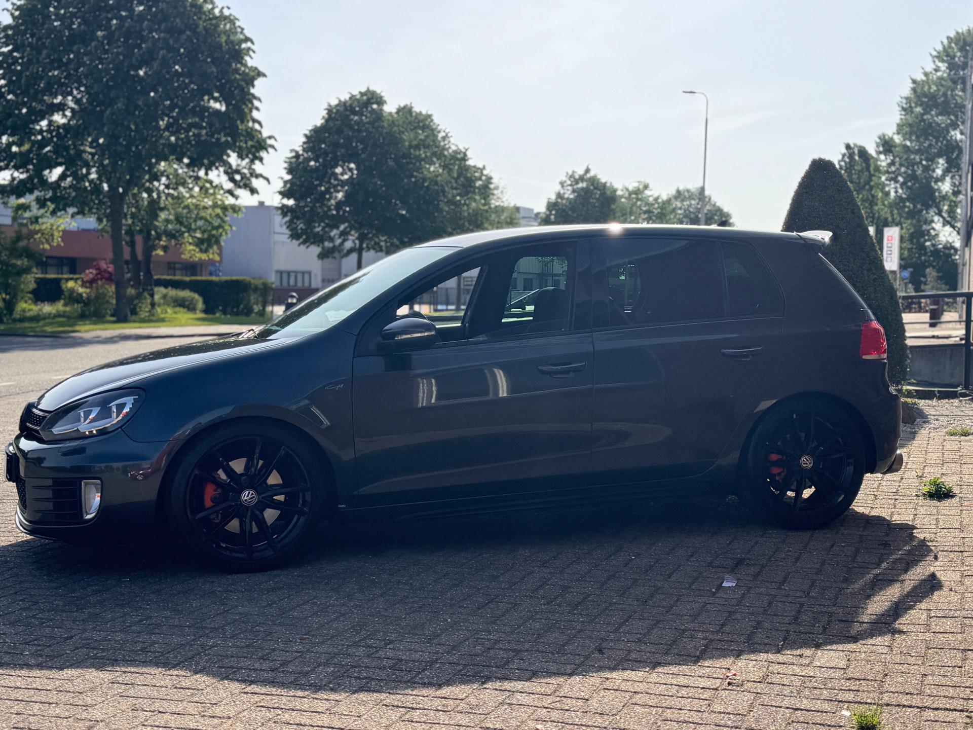 volkswagen-golf-image5.jpg
