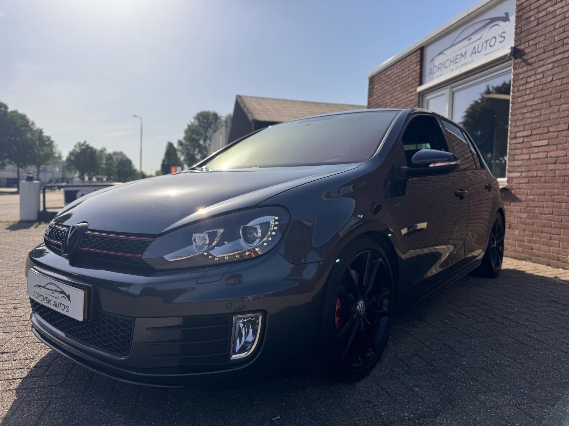 volkswagen-golf-image6.jpg