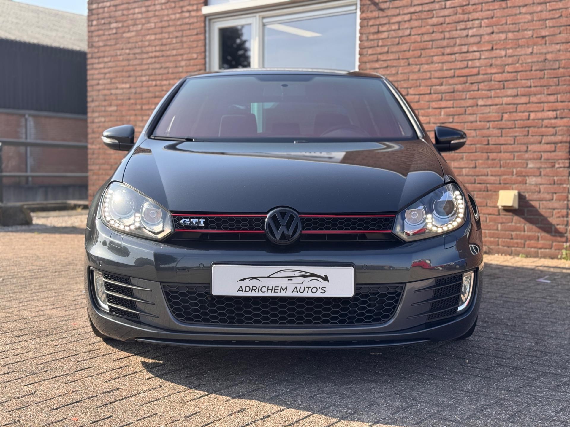 volkswagen-golf-image7.jpg