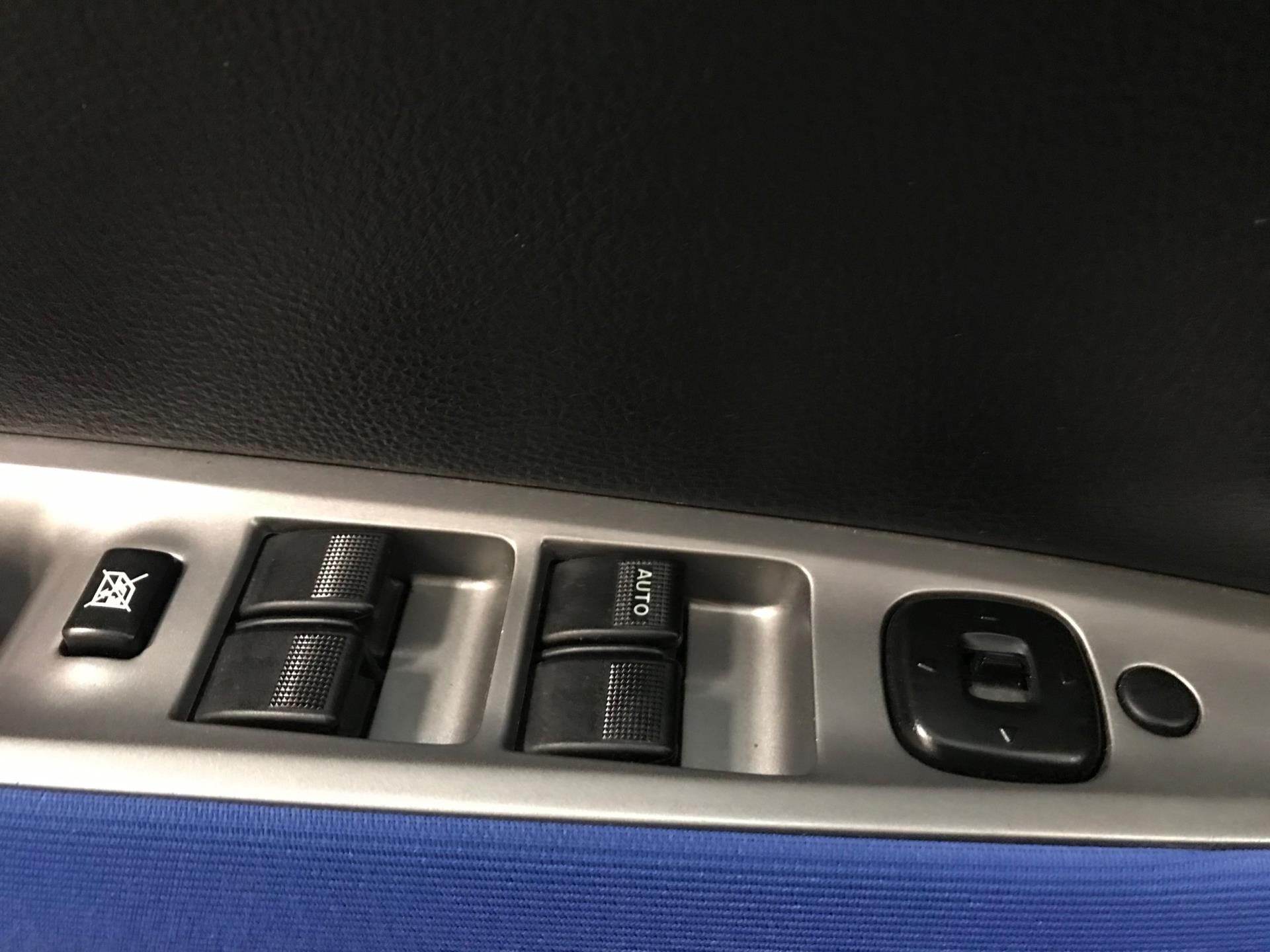 mazda-2-image9.jpg