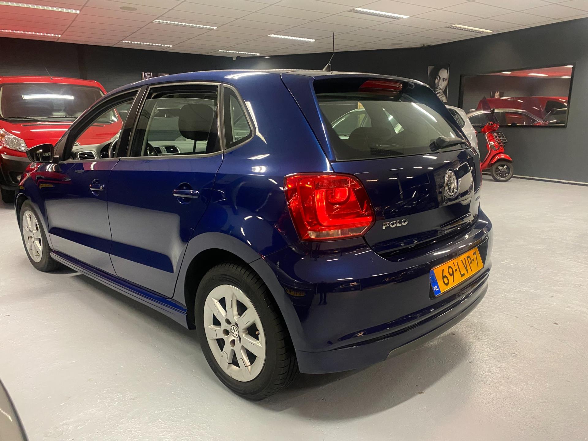 volkswagen-polo-image7.jpg