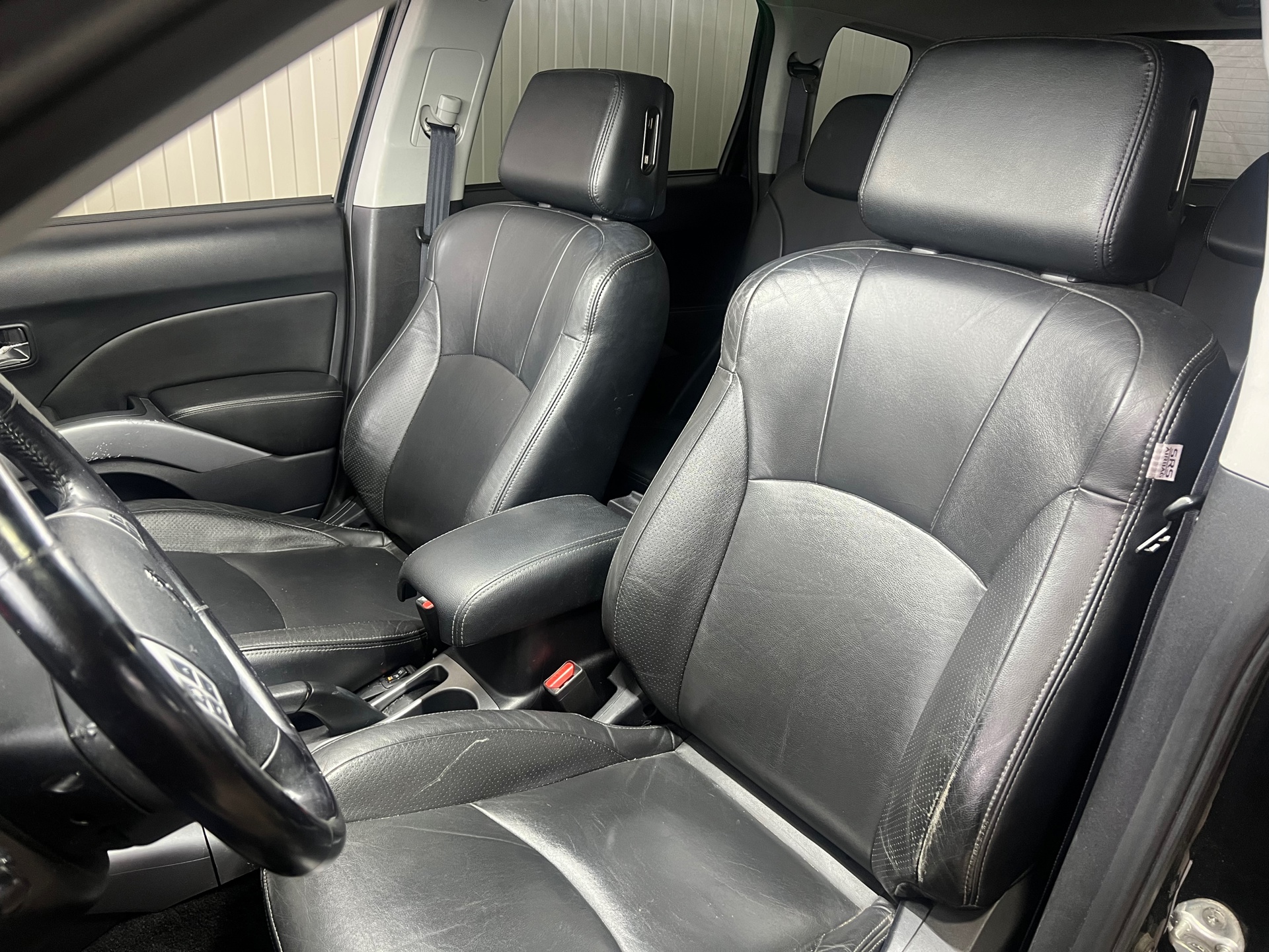 peugeot-4007-image6.jpg