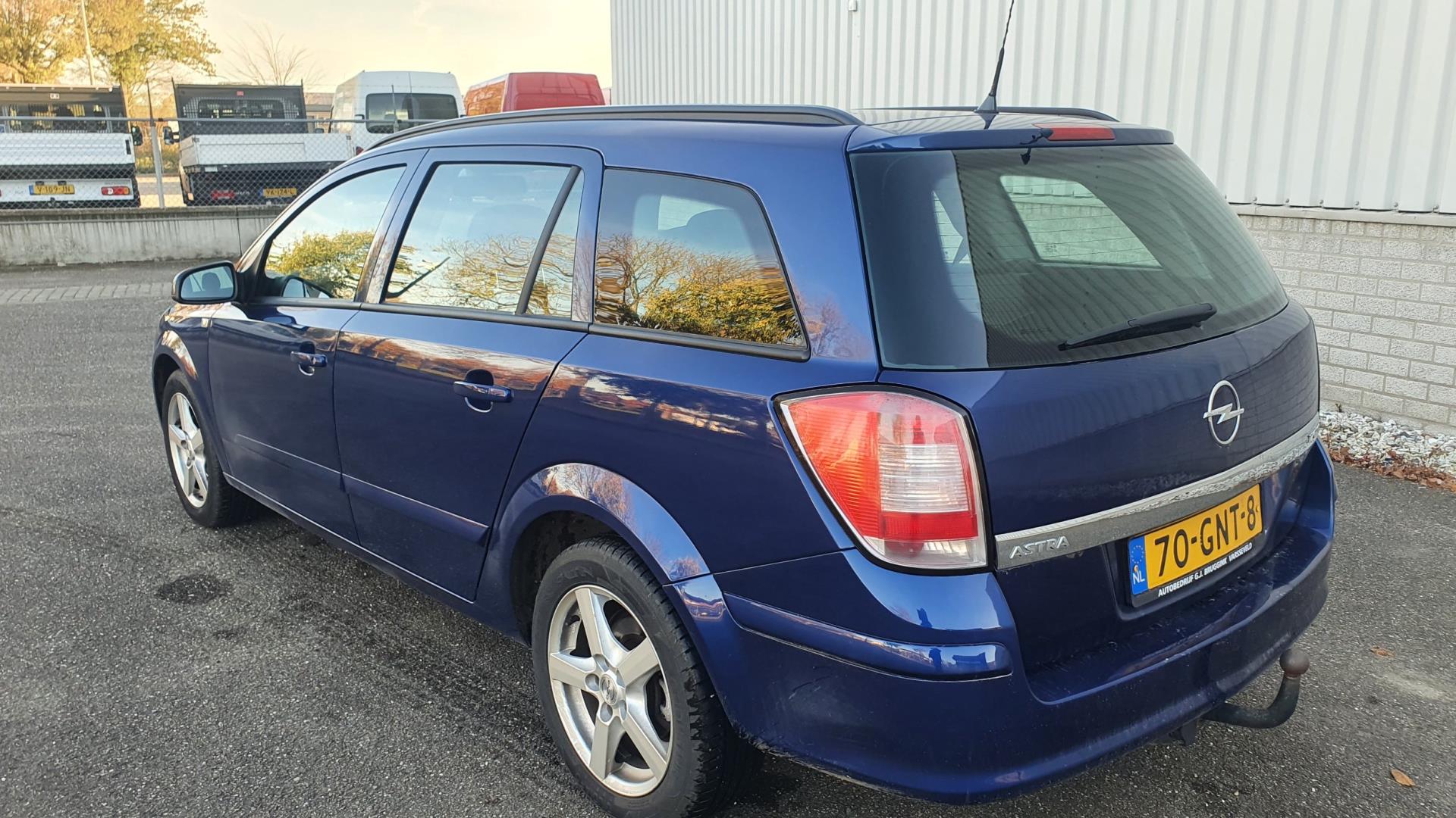opel-astra-image2.jpg