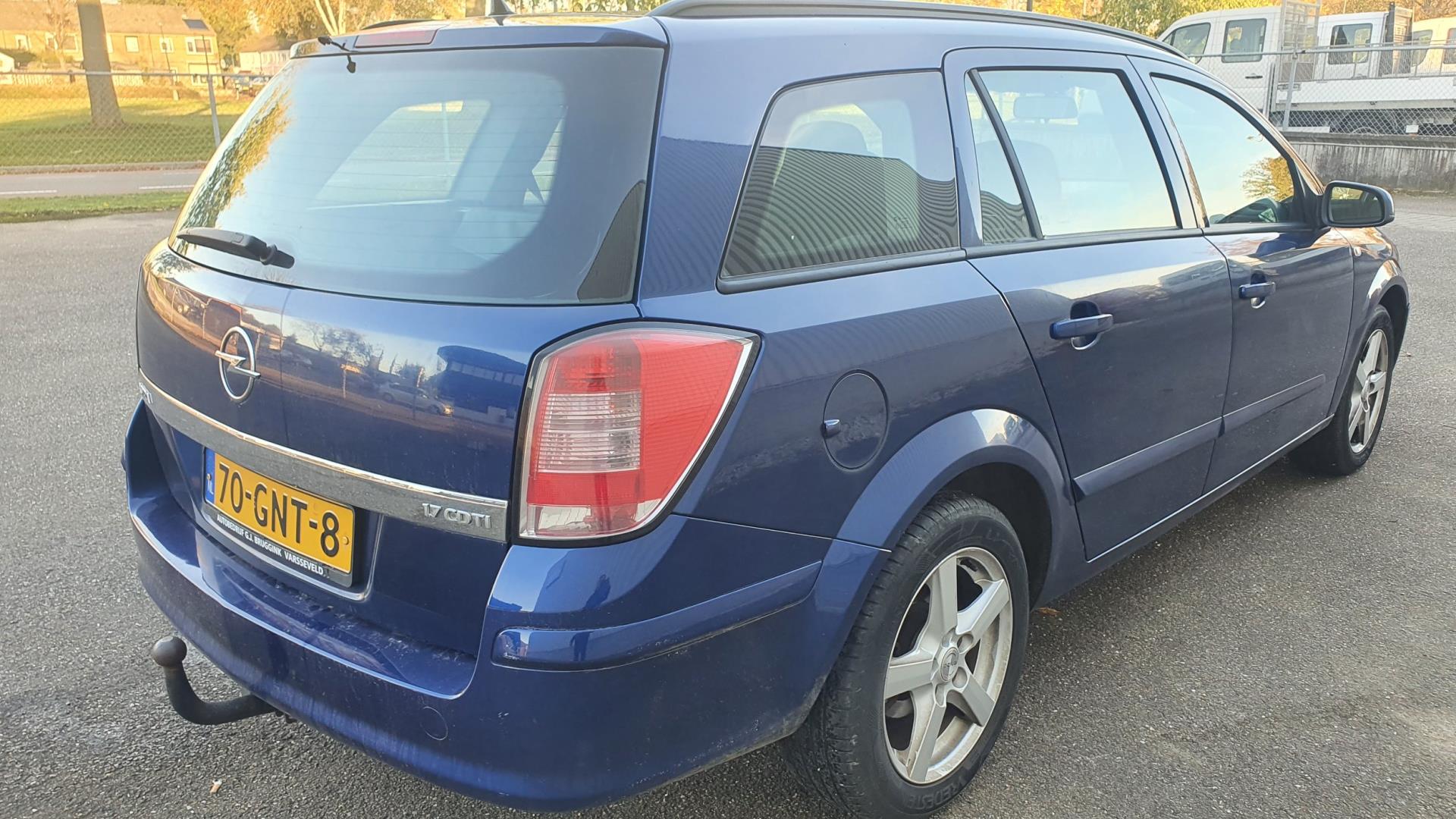opel-astra-image4.jpg