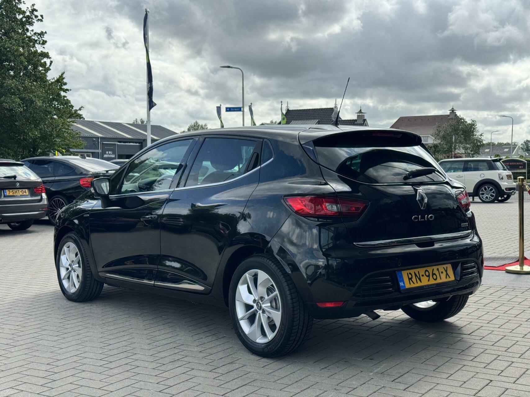 renault-clio-image2.jpg